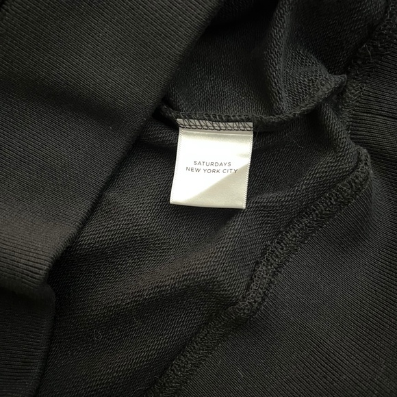 SATURDAYS NYC 2018 "Bowery Paradise" Black Crewneck Sweatshirt MEDIUM NWT - Picture 9 of 13